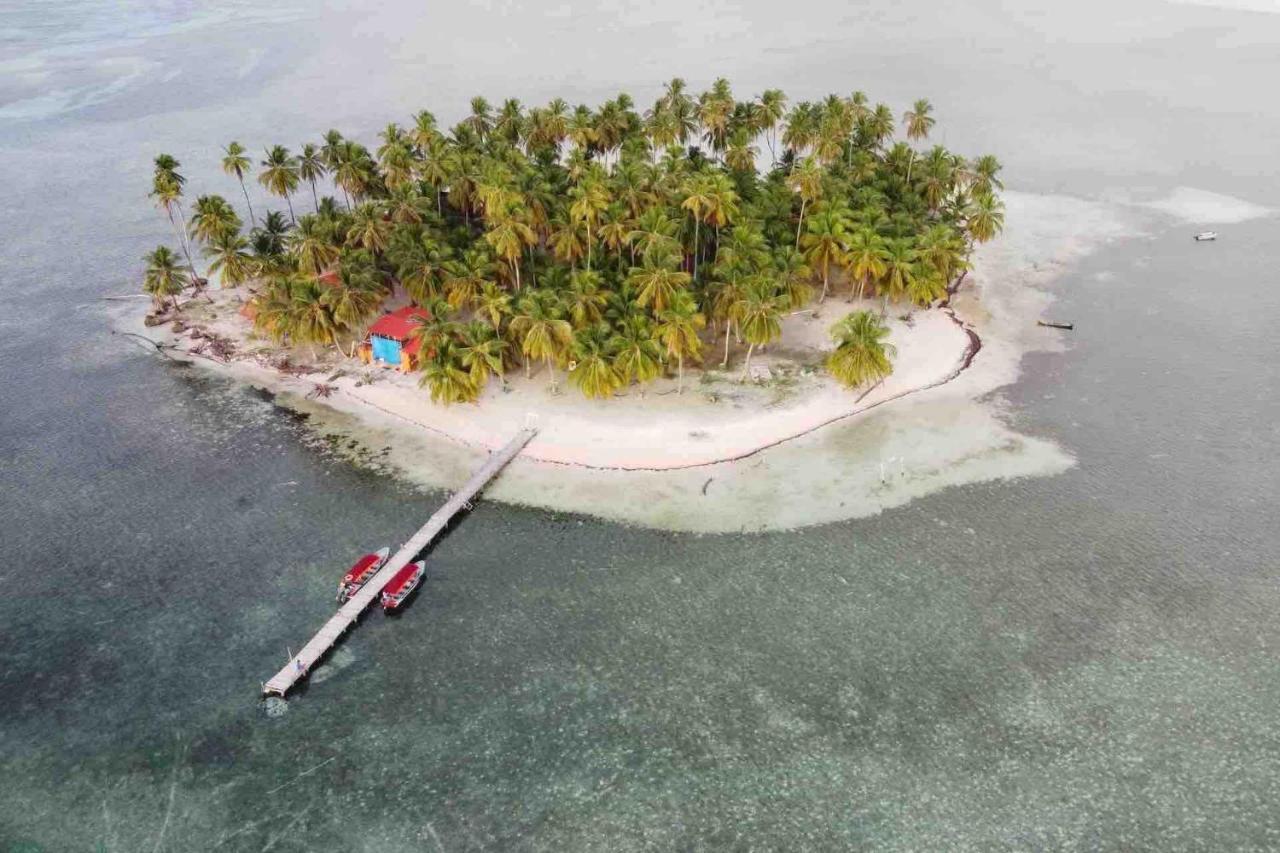 Private Room In San Blas Islands Plus Meals Waisalatupo Exterior photo