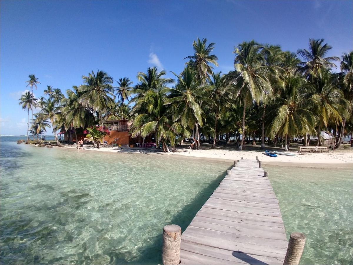 Private Room In San Blas Islands Plus Meals Waisalatupo Exterior photo